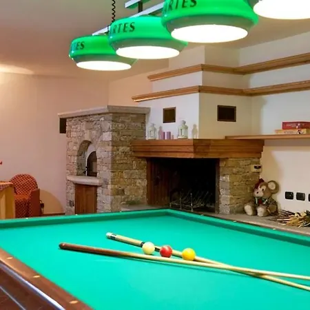 Vignola Sleeps 6 Pool Wifi 크레미아